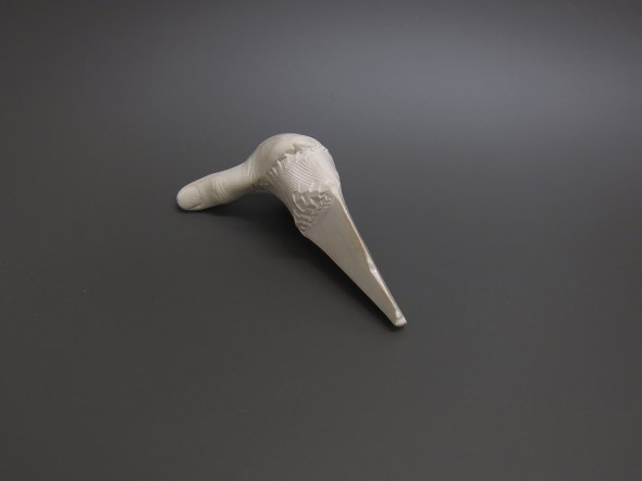 (O, what misery!) 18 x 12 x 10 cm Jesmonite